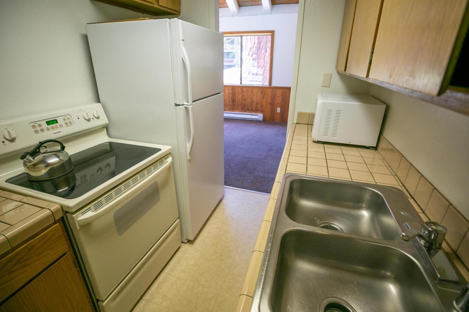 Remodeled 4 Bedroom Perfect For Families