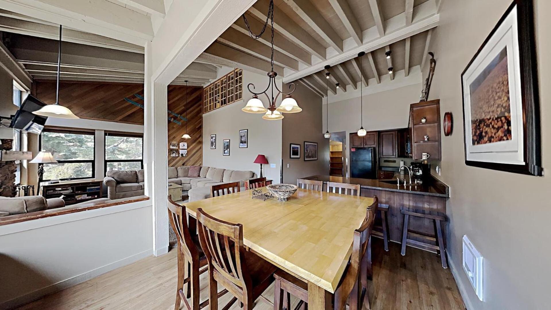 Remodeled 4 Bedroom Perfect For Families